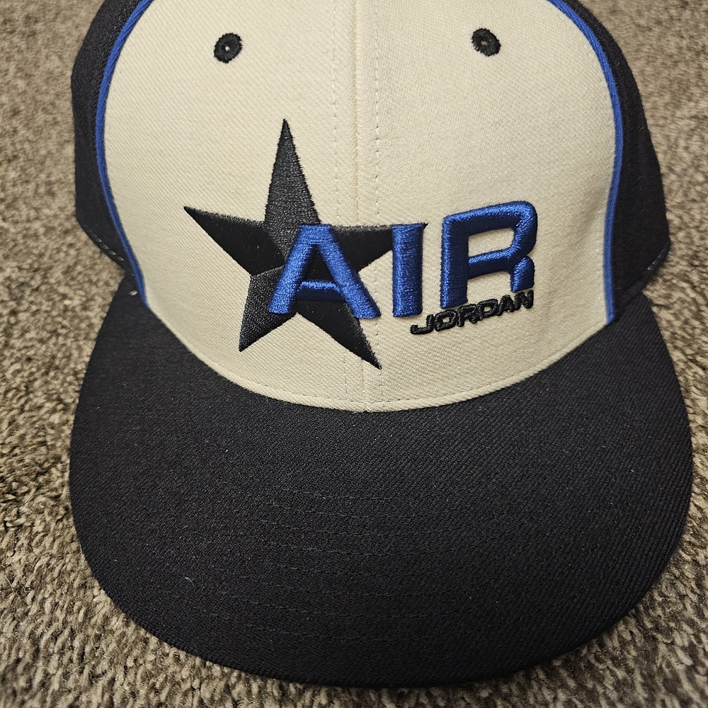 Air Jordan Black and Cream Cap
